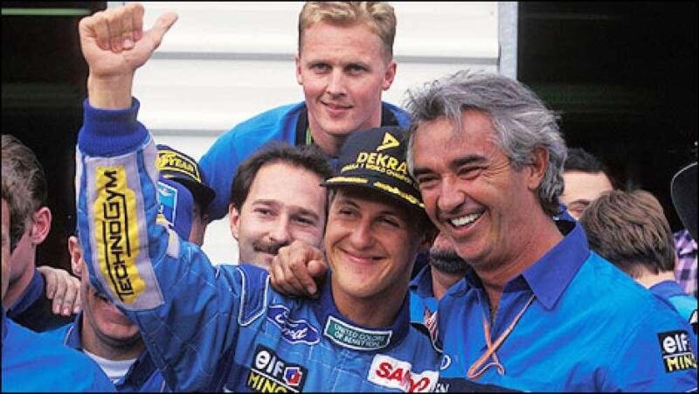 Flavio Briatore con Michael Schumacher ai tempi dei successi del Kaiser con la Benetton