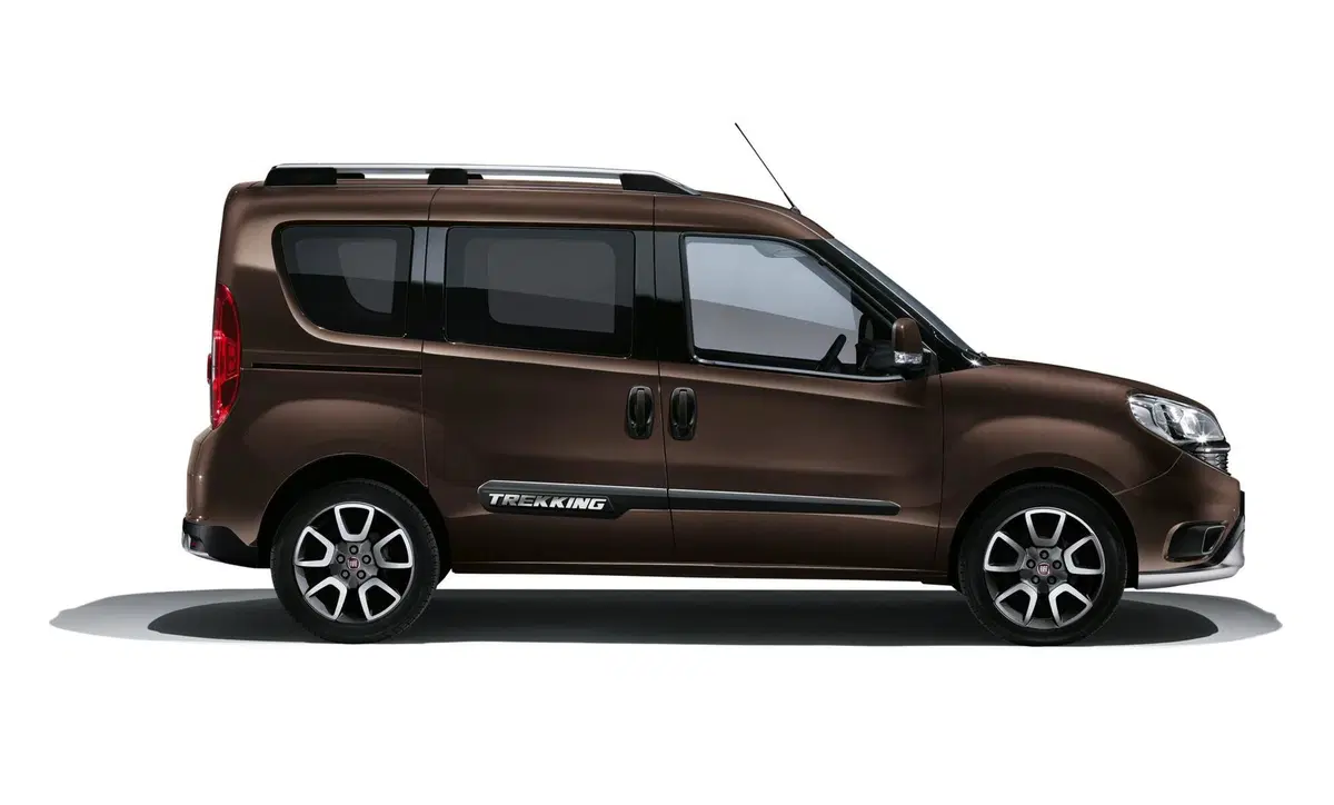 Fiat Doblò (2009-->>) (2)