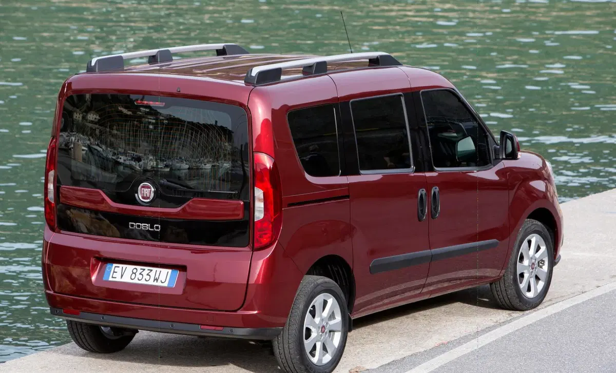 Fiat Doblò (2009-->>) (5)