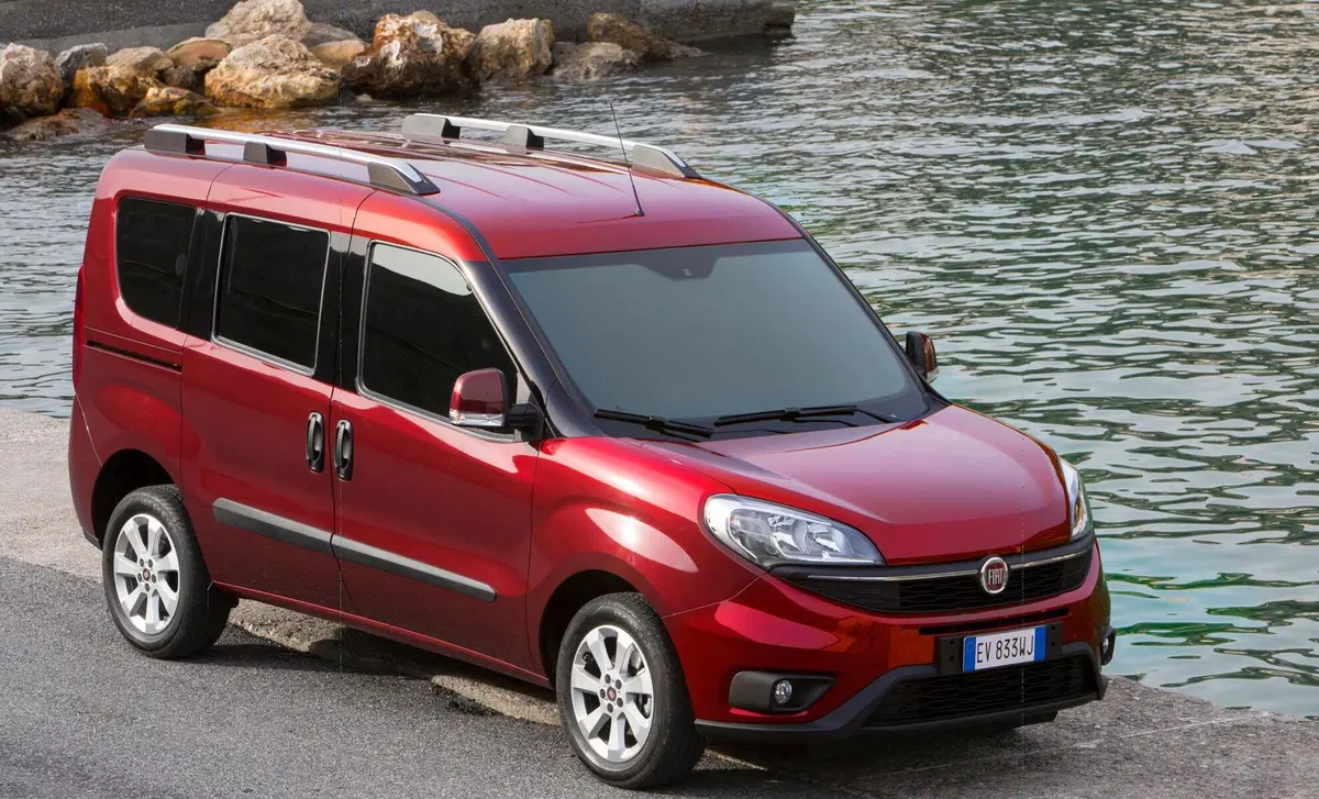Fiat Doblò (2009-->>) (11)