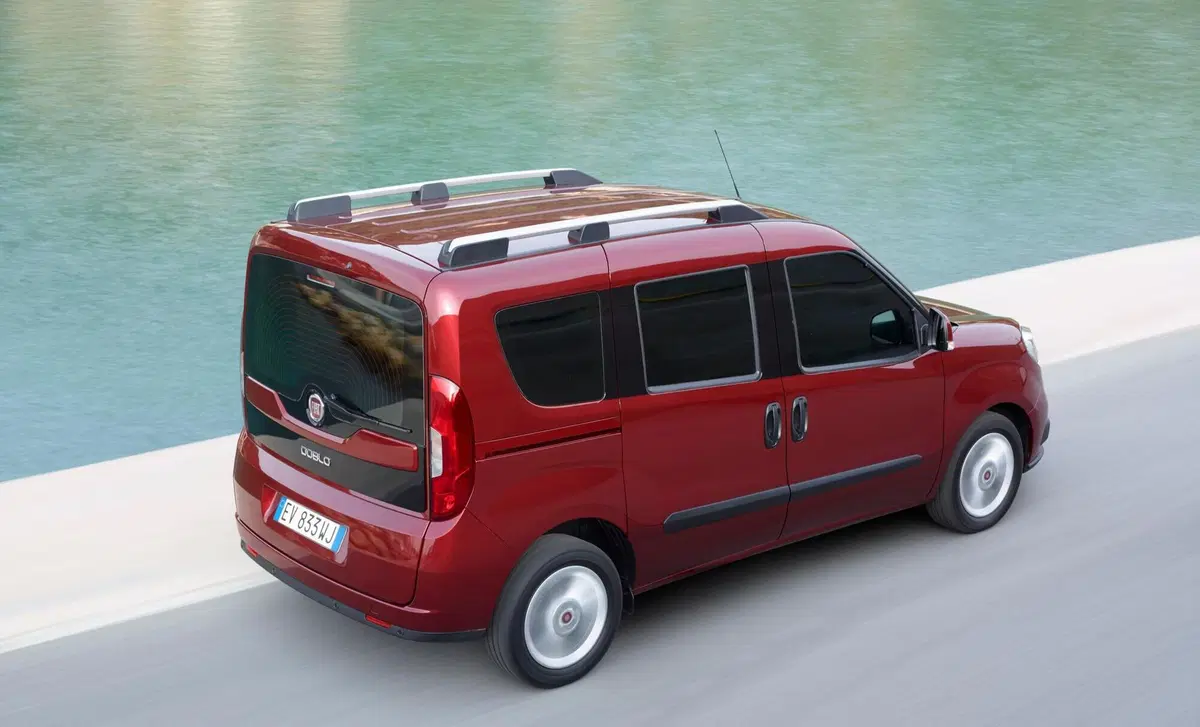 Fiat Doblò (2009-->>) (12)