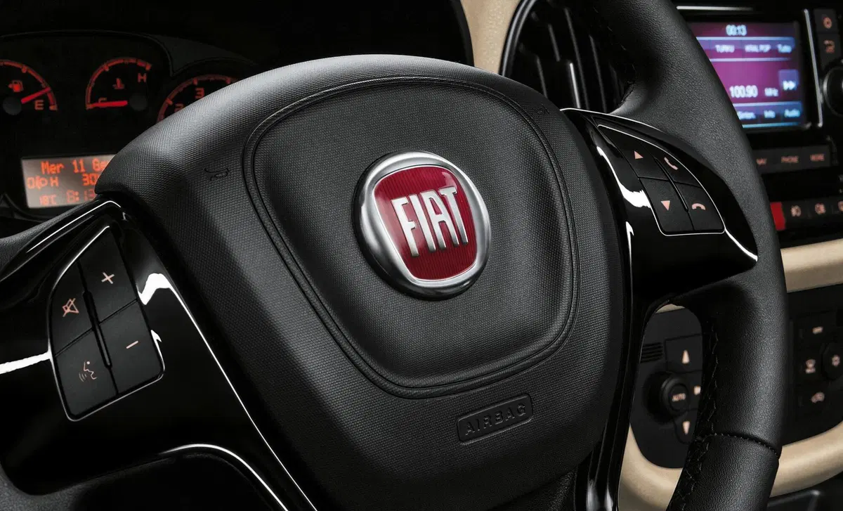 Fiat Doblò (2009-->>) (16)