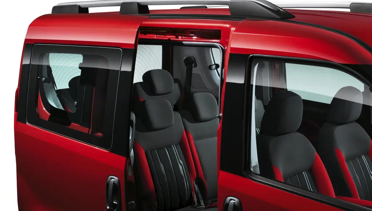 Fiat Doblò (2009-->>) (26)