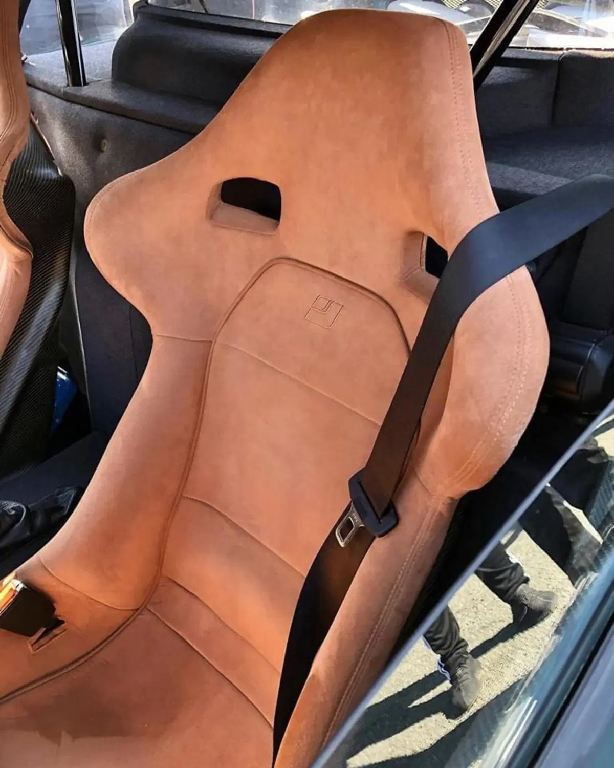 Non è eco, non è green e nemmeno british, ma che bel verde di un'auto: Ferrari F40 special [Foto gallery] (2)
