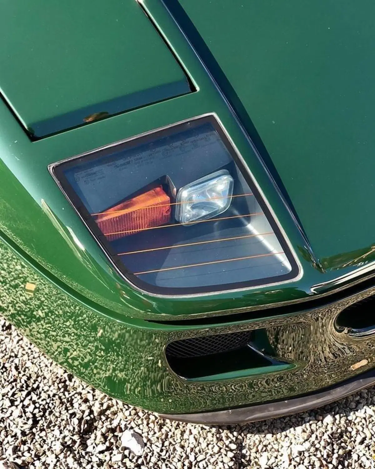 Non è eco, non è green e nemmeno british, ma che bel verde di un'auto: Ferrari F40 special [Foto gallery] (8)