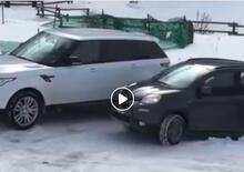 Fiat Panda batte Land Rover, Sfida 4x4 sulle nevi: Italia - Inghilterra 1 a 0 [Video]