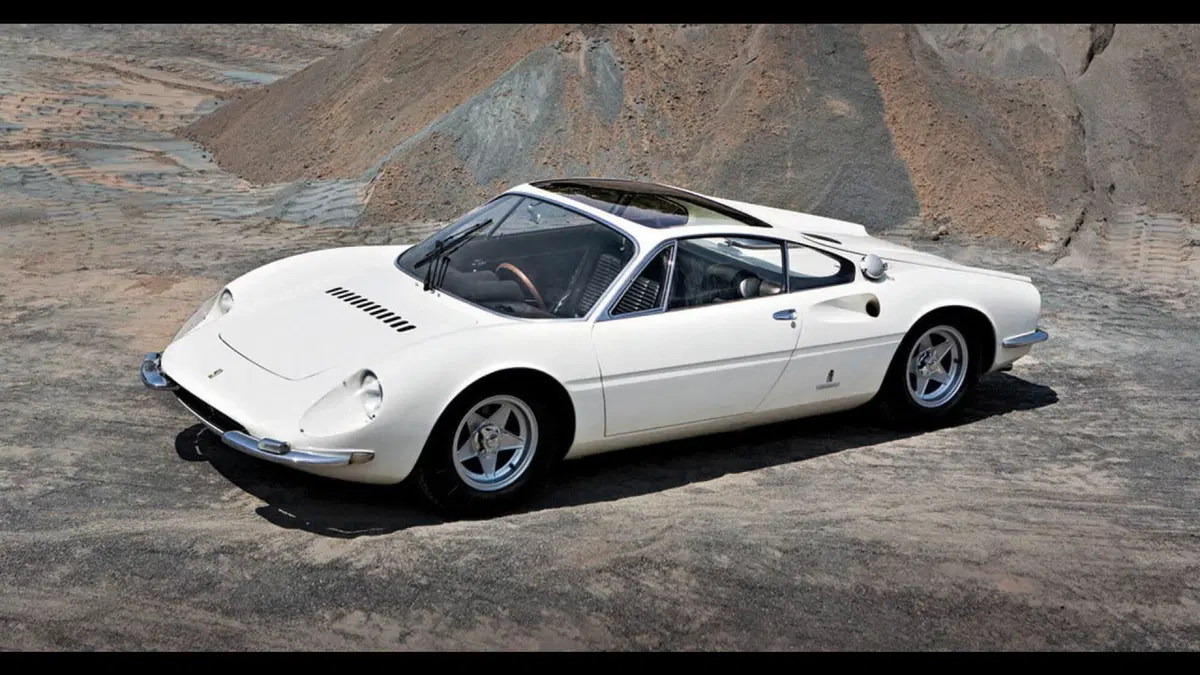 Il mezzo a 3 posti più cool? OK la McLaren F1, ma con Ferrari 365 Berlinetta V12 Special si batte chiunque [Foto Gallery] (4)