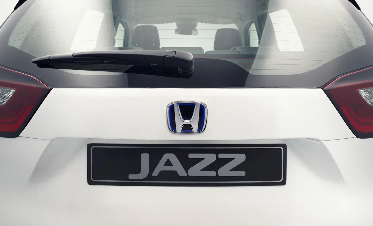 Honda Jazz 1.5 Hev Crosstar eCVT Bicolor Executive (32)