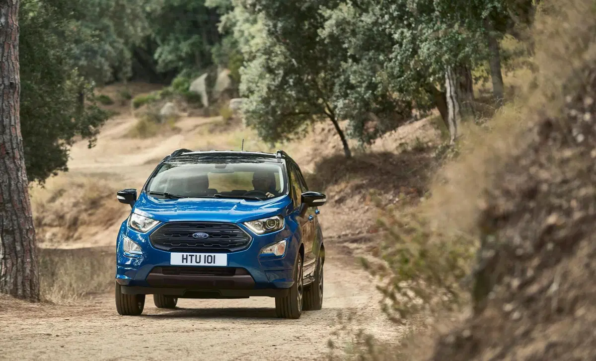 Ford EcoSport 1.5 TDCi 125 CV Start&Stop AWD ST-Line (9)