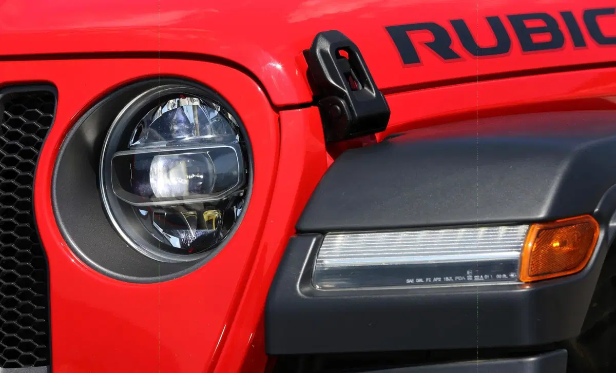 Jeep Wrangler (2018-22) (18)
