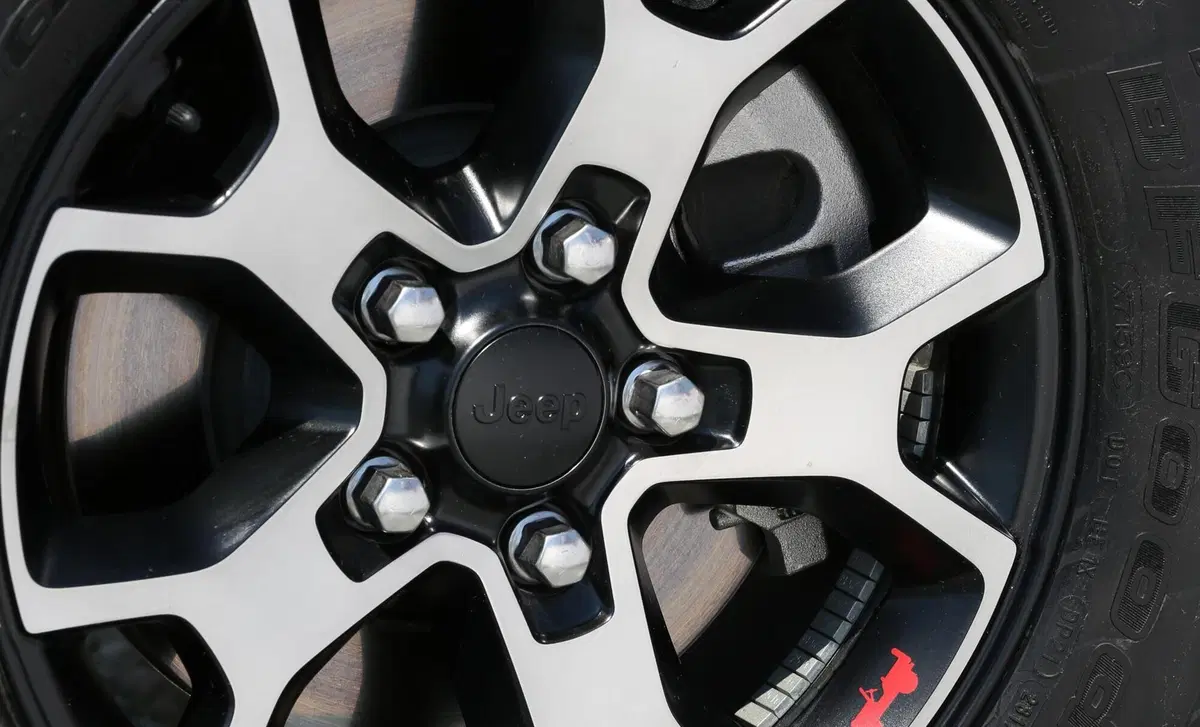 Jeep Wrangler (2018-22) (22)
