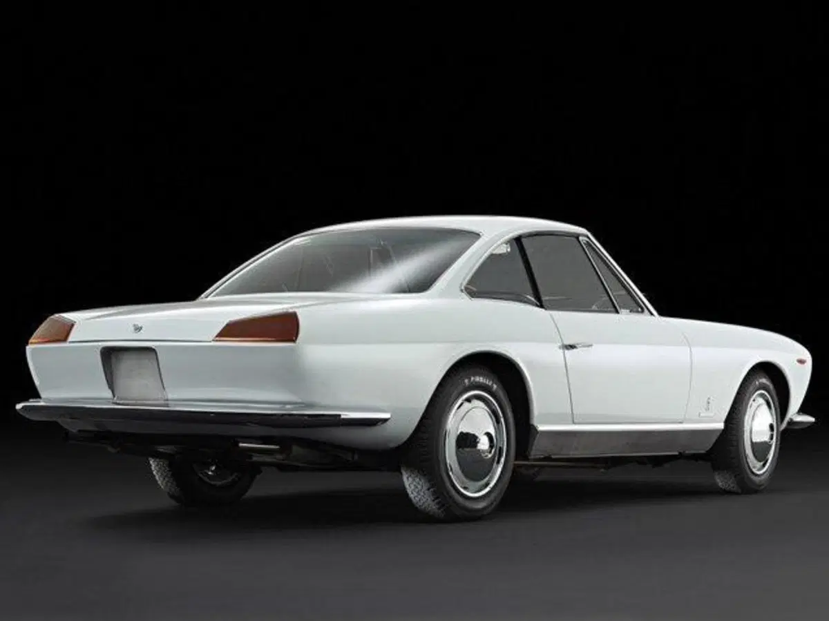 Chi non la apprezza pensando solo alla vecchia Delta, Non capisce nulla di bellezza automobilistica e di Lancia: Flaminia 3C GT Coupé Speciale (6)