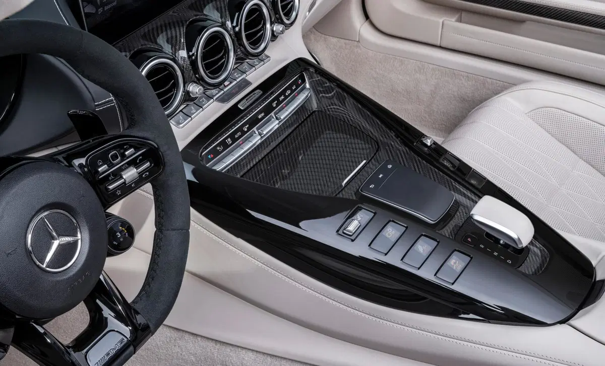 Mercedes-Benz AMG GT Roadster (2016-22) (16)