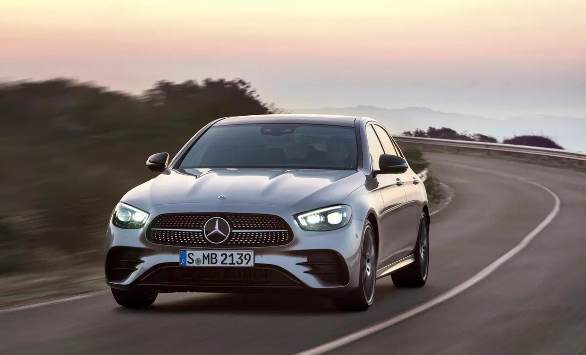 Mercedes-Benz Classe E 200 Auto Mild hybrid Premium Plus (8)