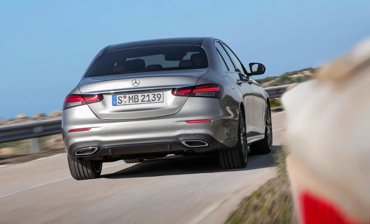 Mercedes-Benz Classe E 200 Auto Mild hybrid Premium Plus (6)