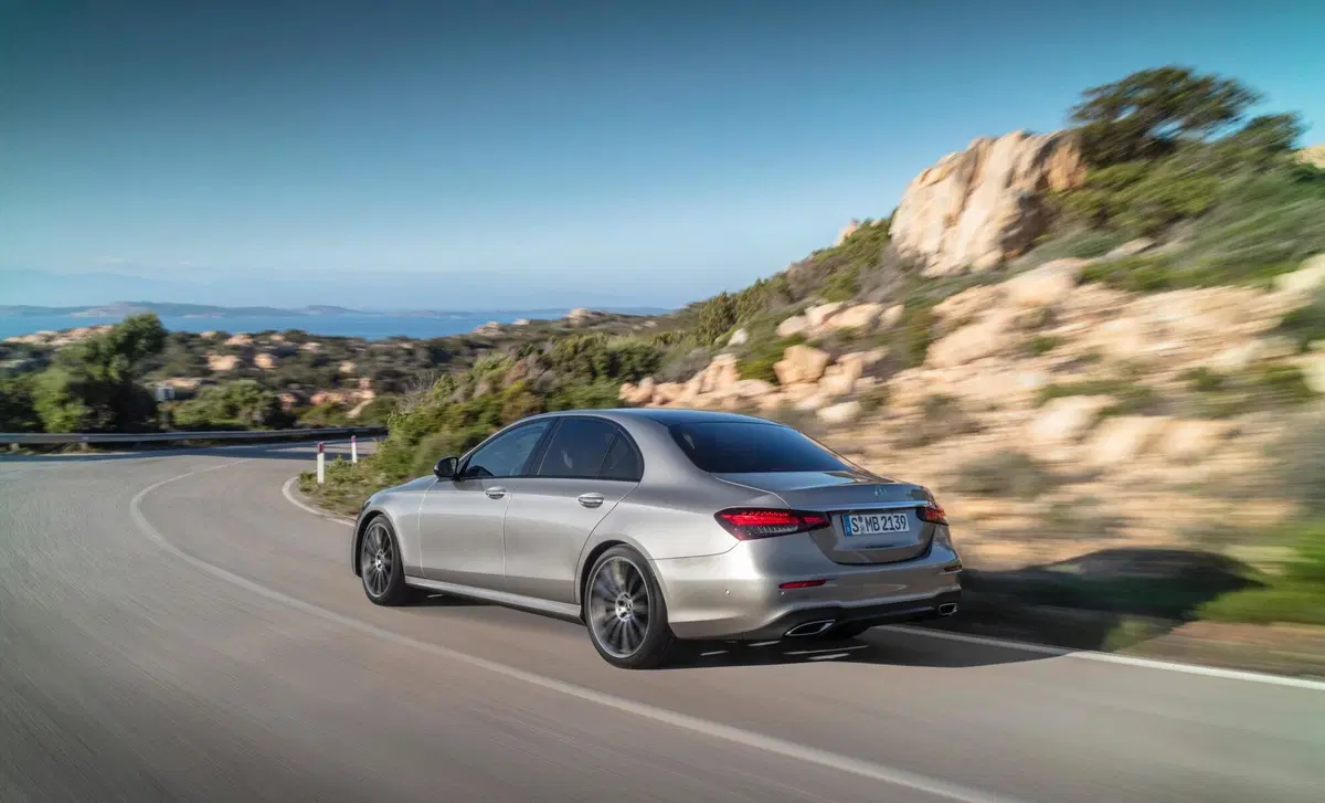Mercedes-Benz Classe E 200 Auto Mild hybrid Premium Plus (7)