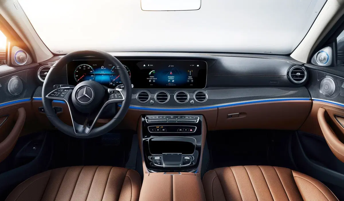 Mercedes-Benz Classe E 200 Auto Mild hybrid Premium Plus (14)