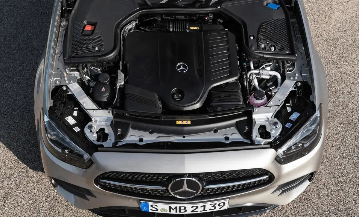 Mercedes-Benz Classe E 200 Auto Mild hybrid Premium Plus (21)