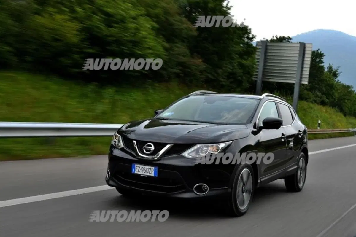 Nissan Qashqai 1.6 DIG-T 163 CV, il Qashqai più veloce (4)