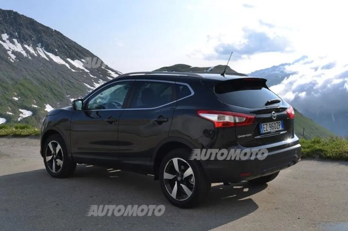 Nissan Qashqai 1.6 DIG-T 163 CV, il Qashqai più veloce (7)