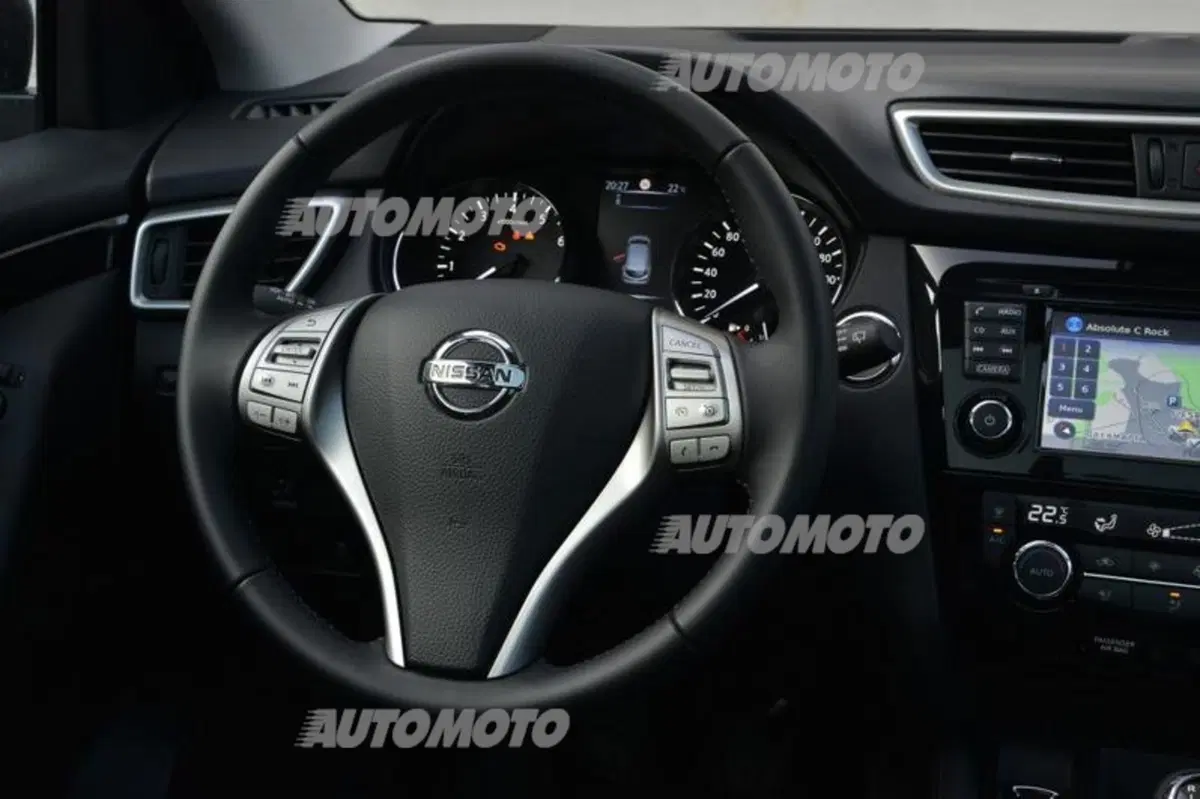 Nissan Qashqai 1.6 DIG-T 163 CV, il Qashqai più veloce (14)