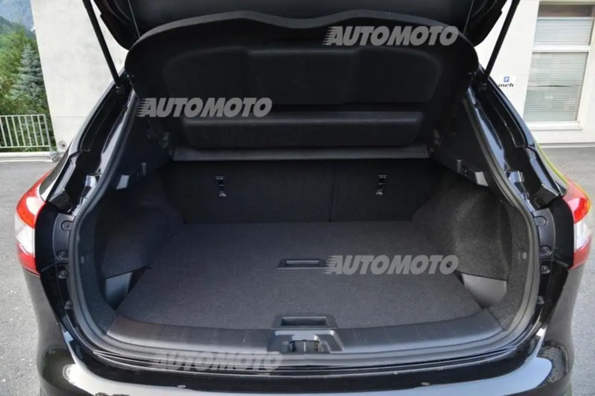 Nissan Qashqai 1.6 DIG-T 163 CV, il Qashqai più veloce (18)