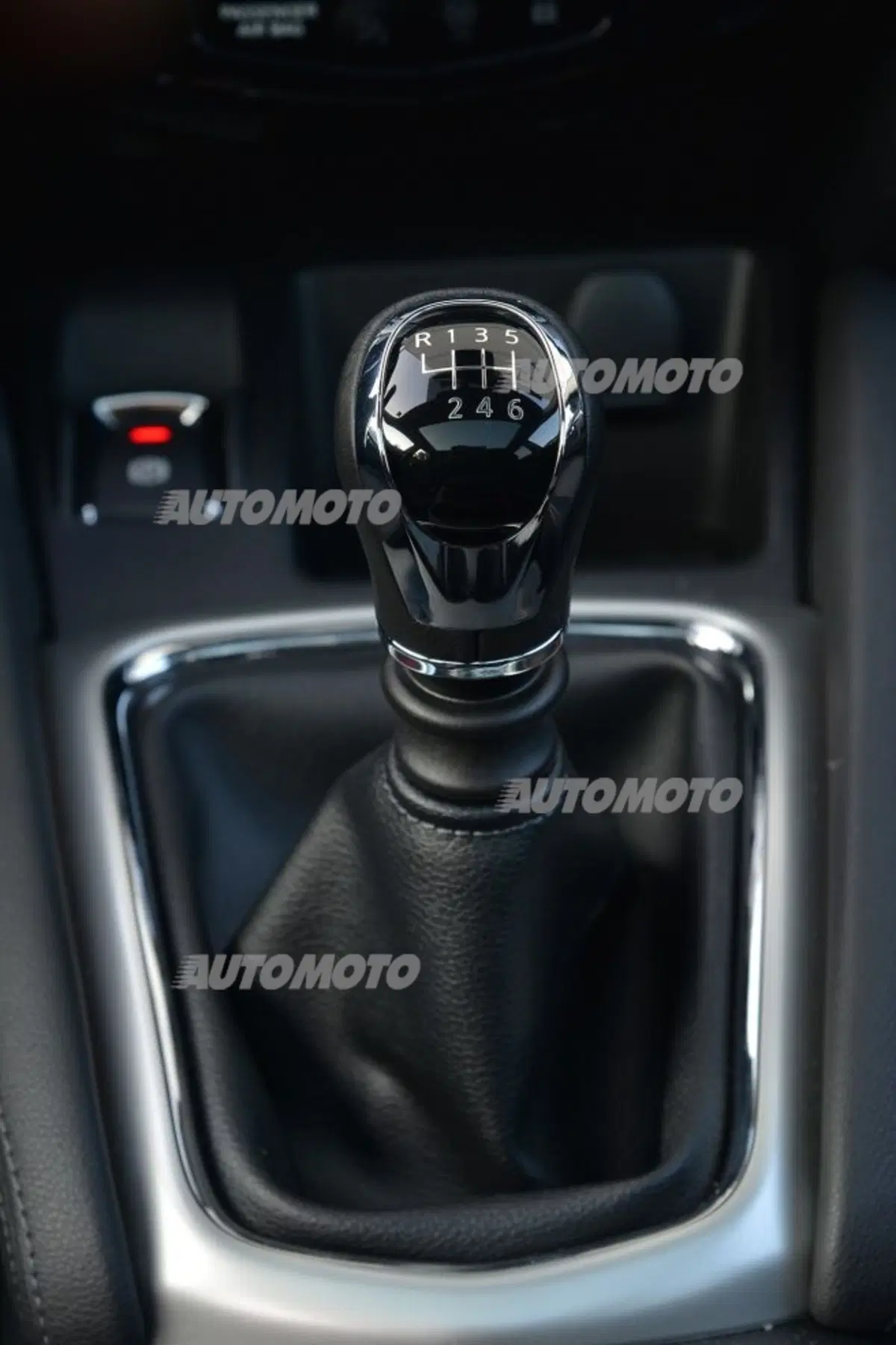 Nissan Qashqai 1.6 DIG-T 163 CV, il Qashqai più veloce (24)
