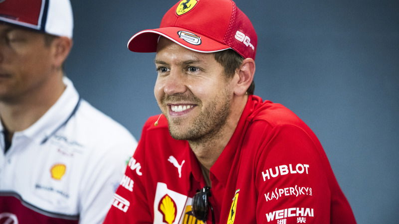 F1, Vettel: &laquo;Il rinnovo con la Ferrari? Forse prima di tornare a correre&raquo;