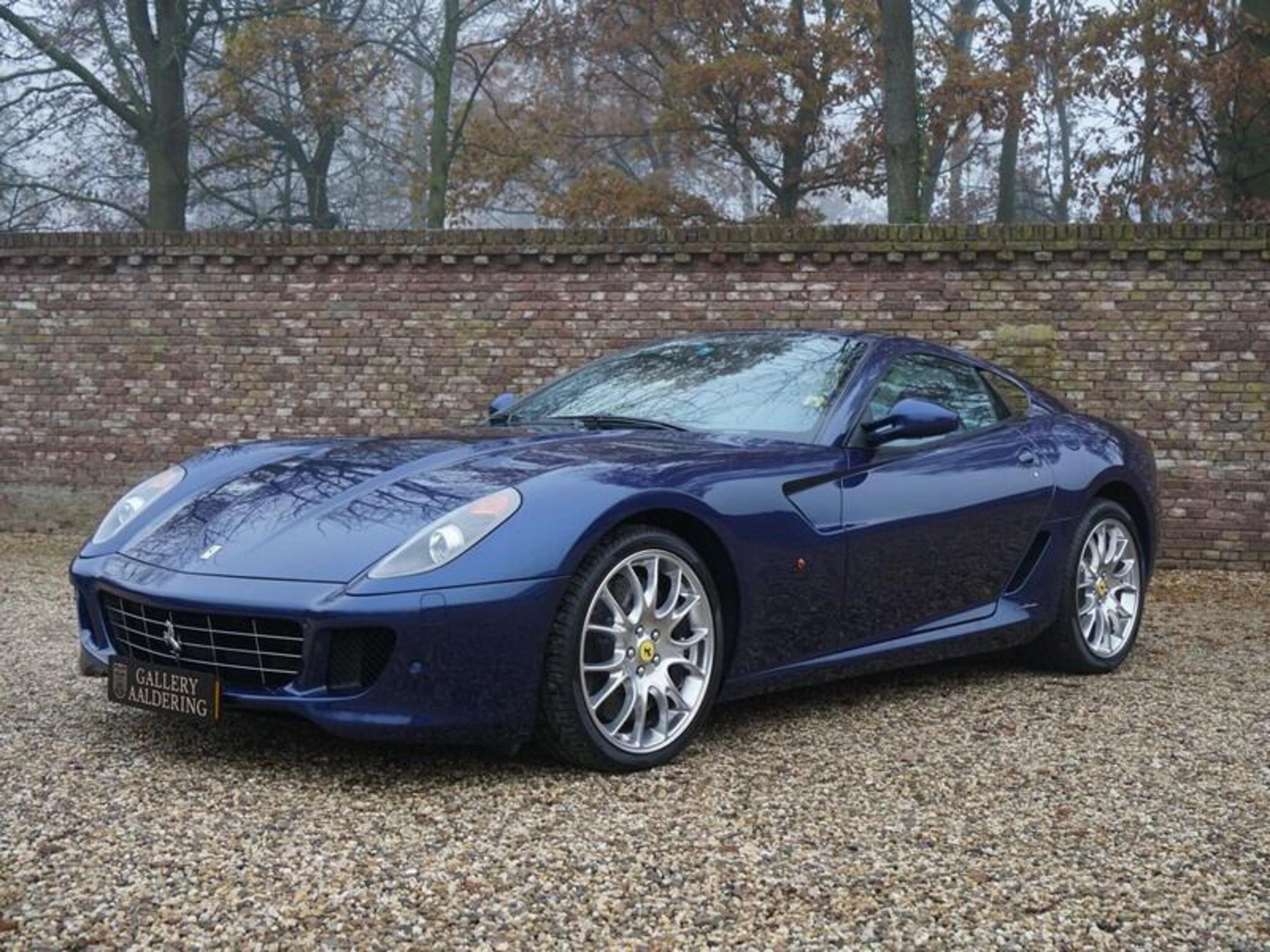 In vendita: una rara Ferrari 599 GTB manuale a 350.000&euro;