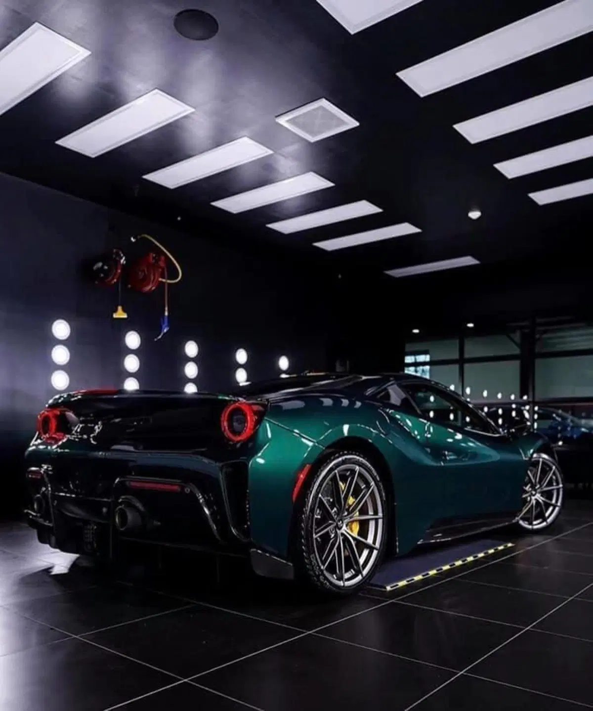Sognare insieme: foto stupende di una Ferrari 488 Pista (6)