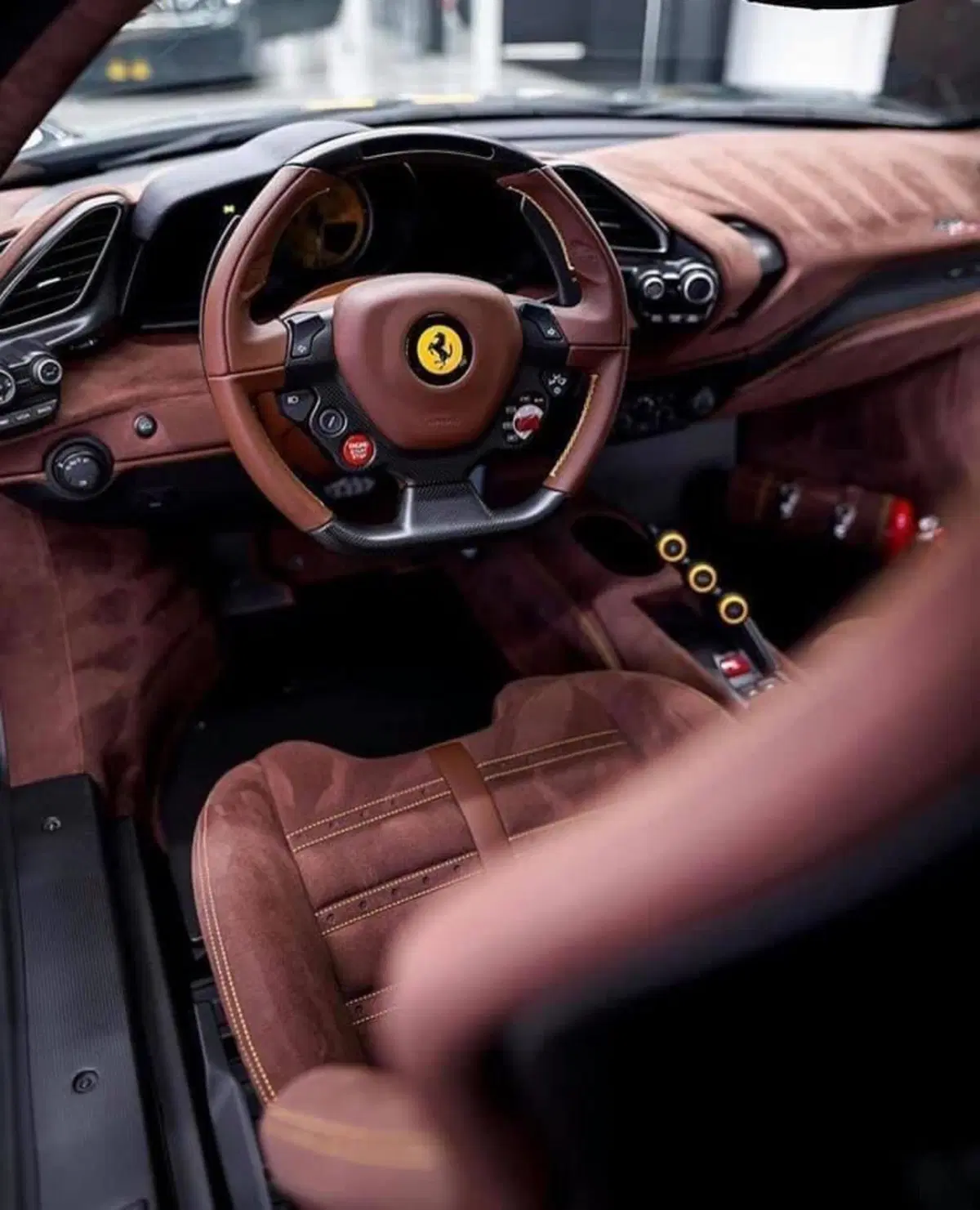 Sognare insieme: foto stupende di una Ferrari 488 Pista (8)