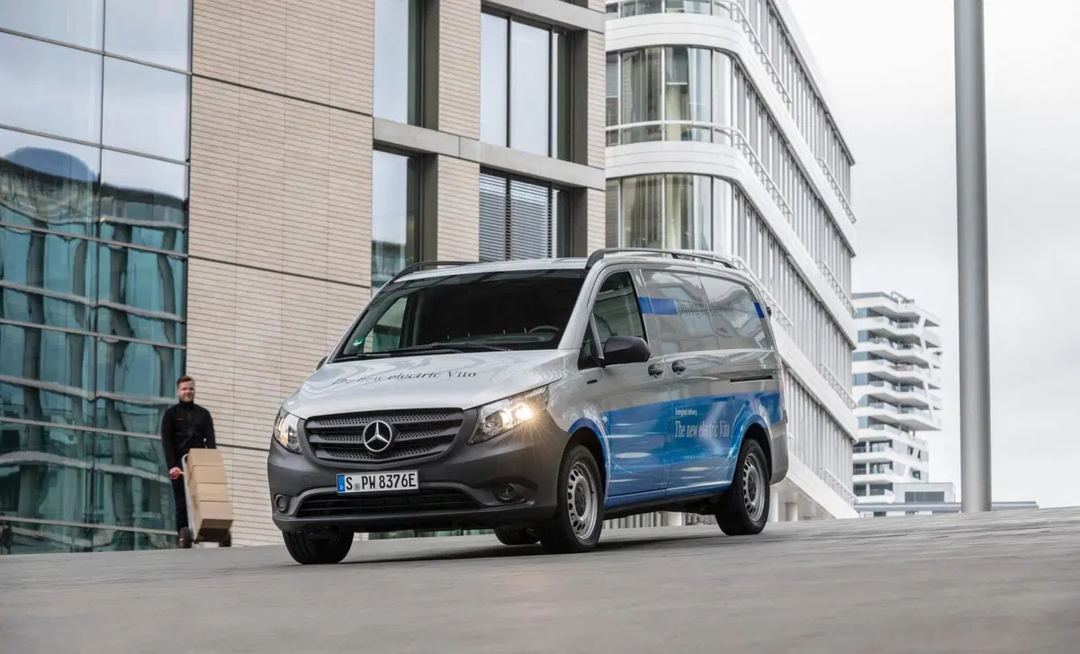 Mercedes-Benz Classe eVito Furgone (2019-->>) (3)