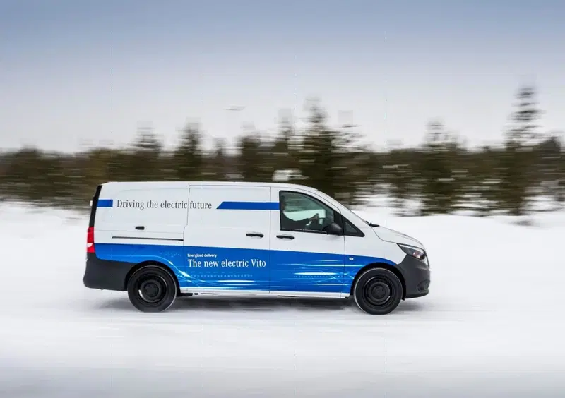 Mercedes-Benz Classe eVito Furgone (2019-->>) (2)