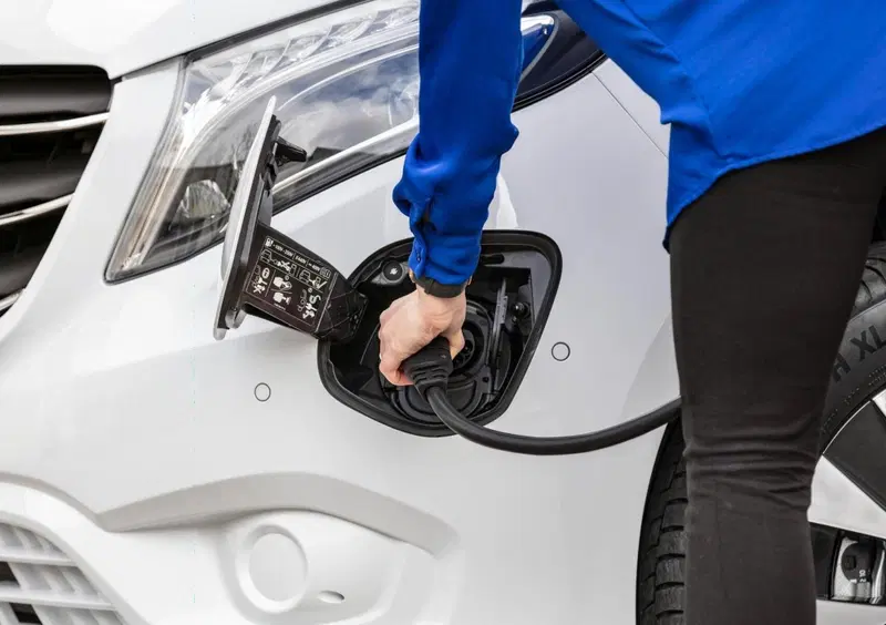 Mercedes-Benz Classe eVito Furgone (2019-->>) (16)