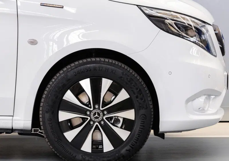 Mercedes-Benz Classe eVito Furgone (2019-->>) (19)