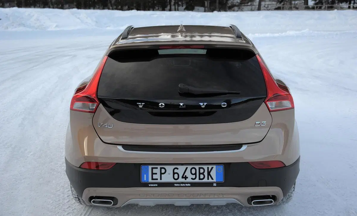 Volvo V40 Cross Country D2 (5)