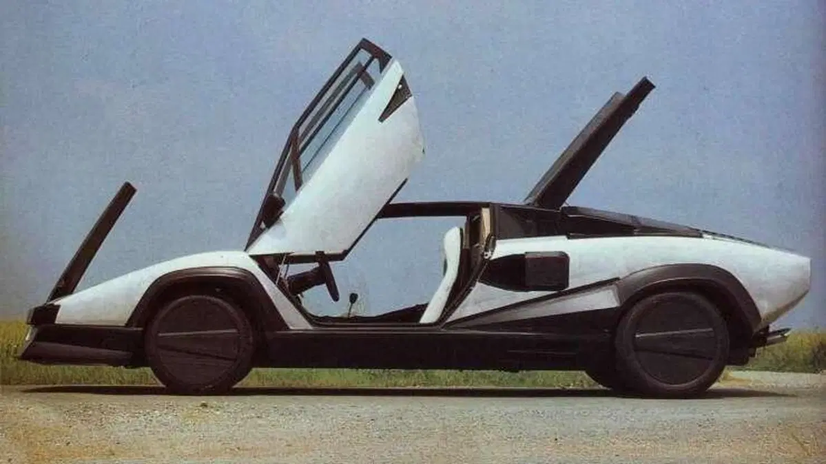 Quando Horacio Pagani rivide a modo suo la nuova Lamborghini Countach: Evoluzione Superleggera [crashata] (3)