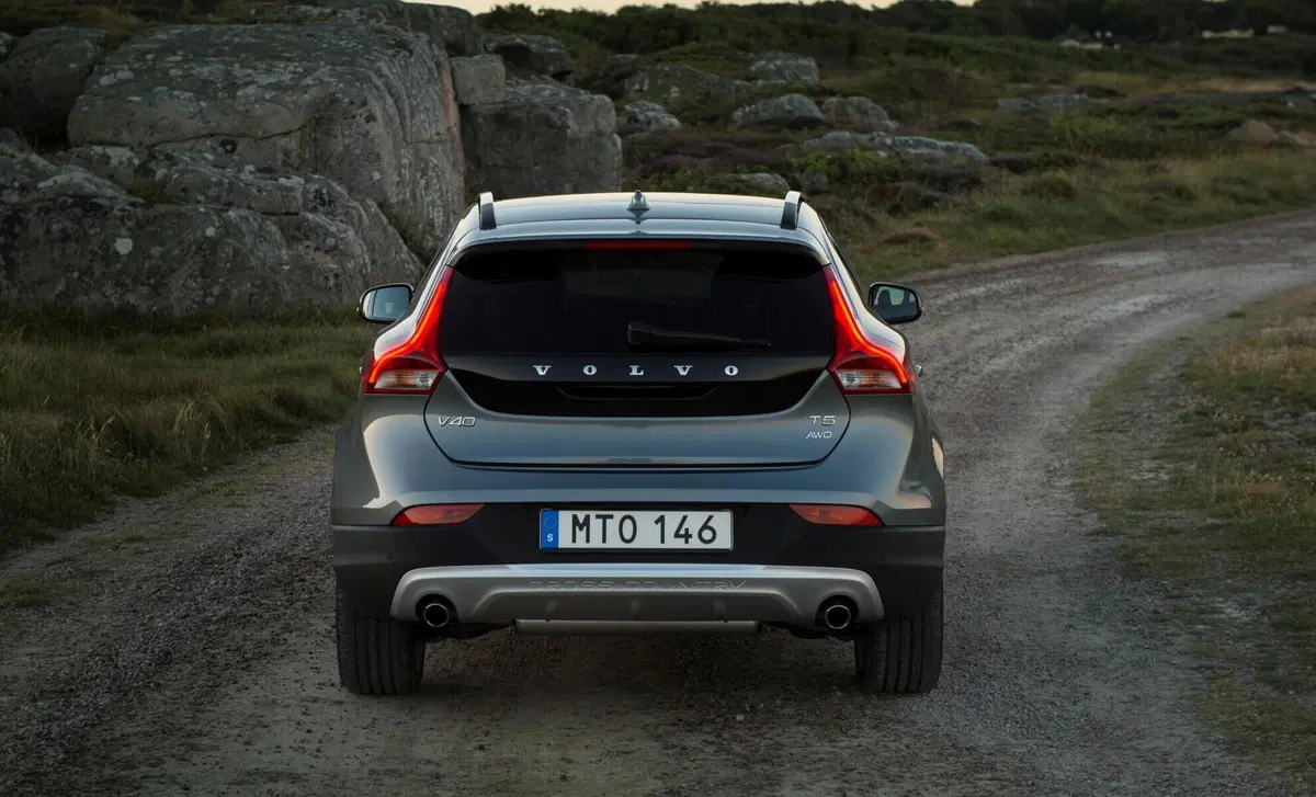Volvo V40 D2 Geartronic Kinetic N1 (5)