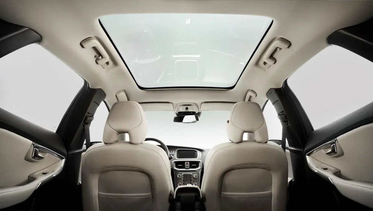 Volvo V40 D2 Geartronic Kinetic N1 (17)