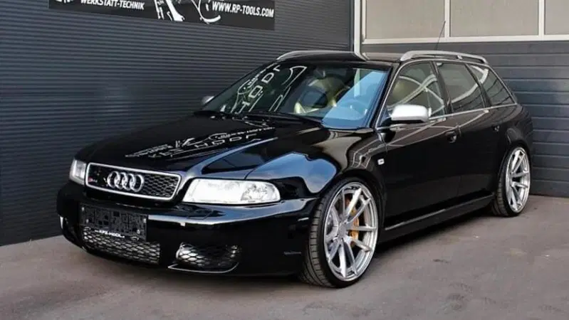 In vendita: Audi RS4 B5 (2001) da 1049 cavalli!