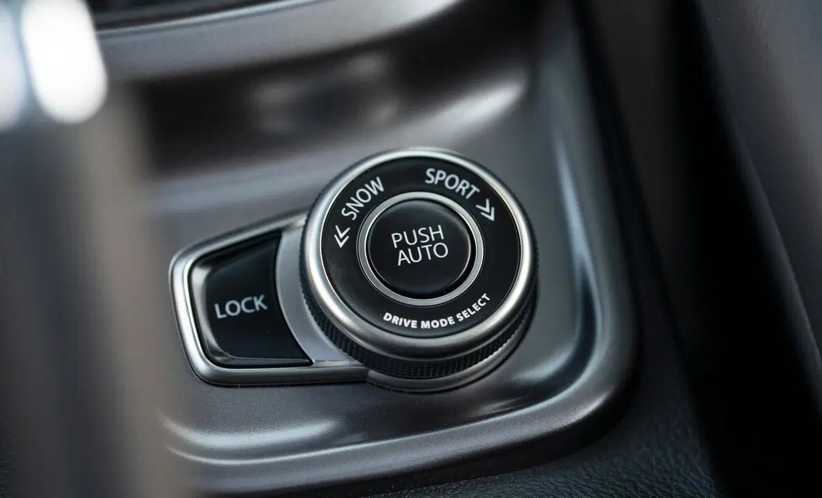 Suzuki Vitara 1.4 Hybrid Starview (37)