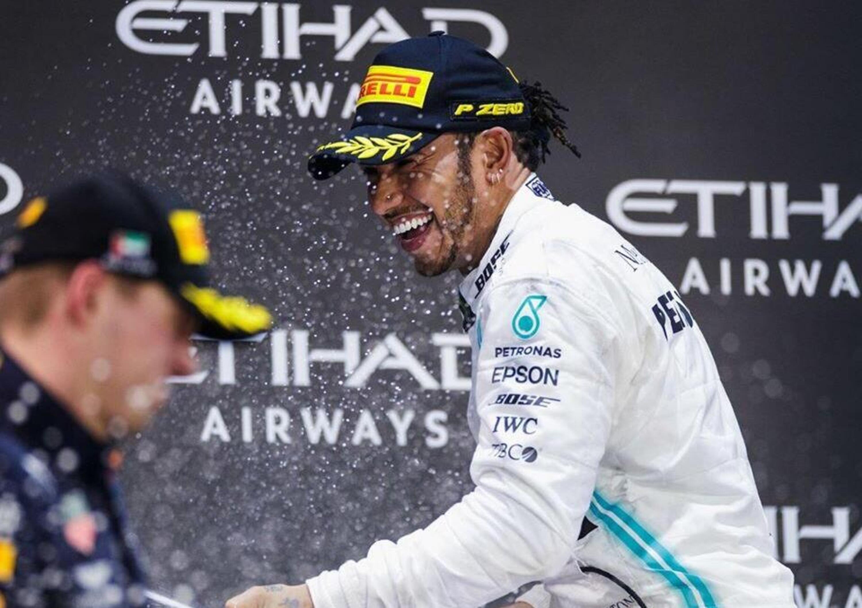 Formula 1, Hamilton: &laquo;Non lascio la Mercedes&raquo;