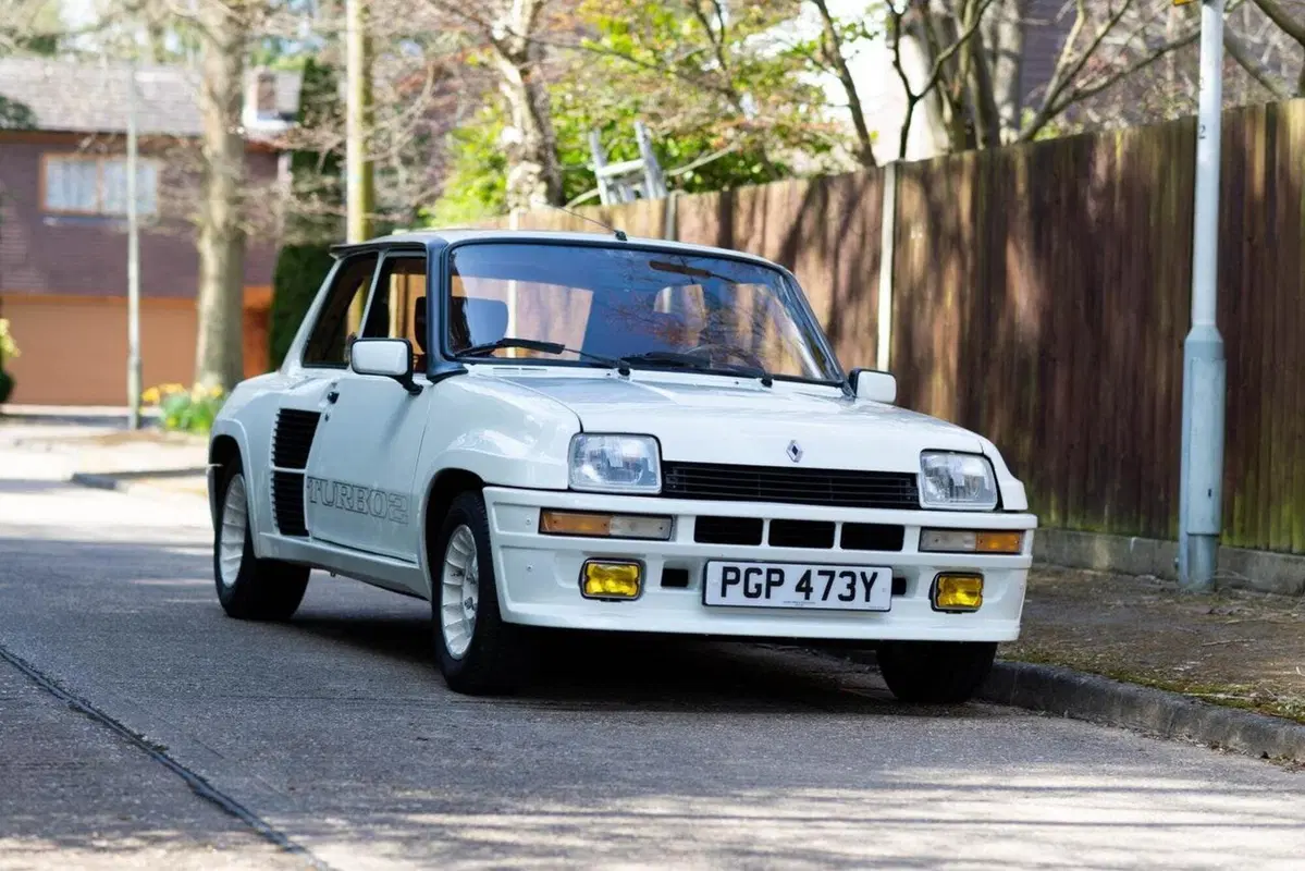All'asta Renault 5 Turbo 2 del 1983, a quanto arriver&agrave;?