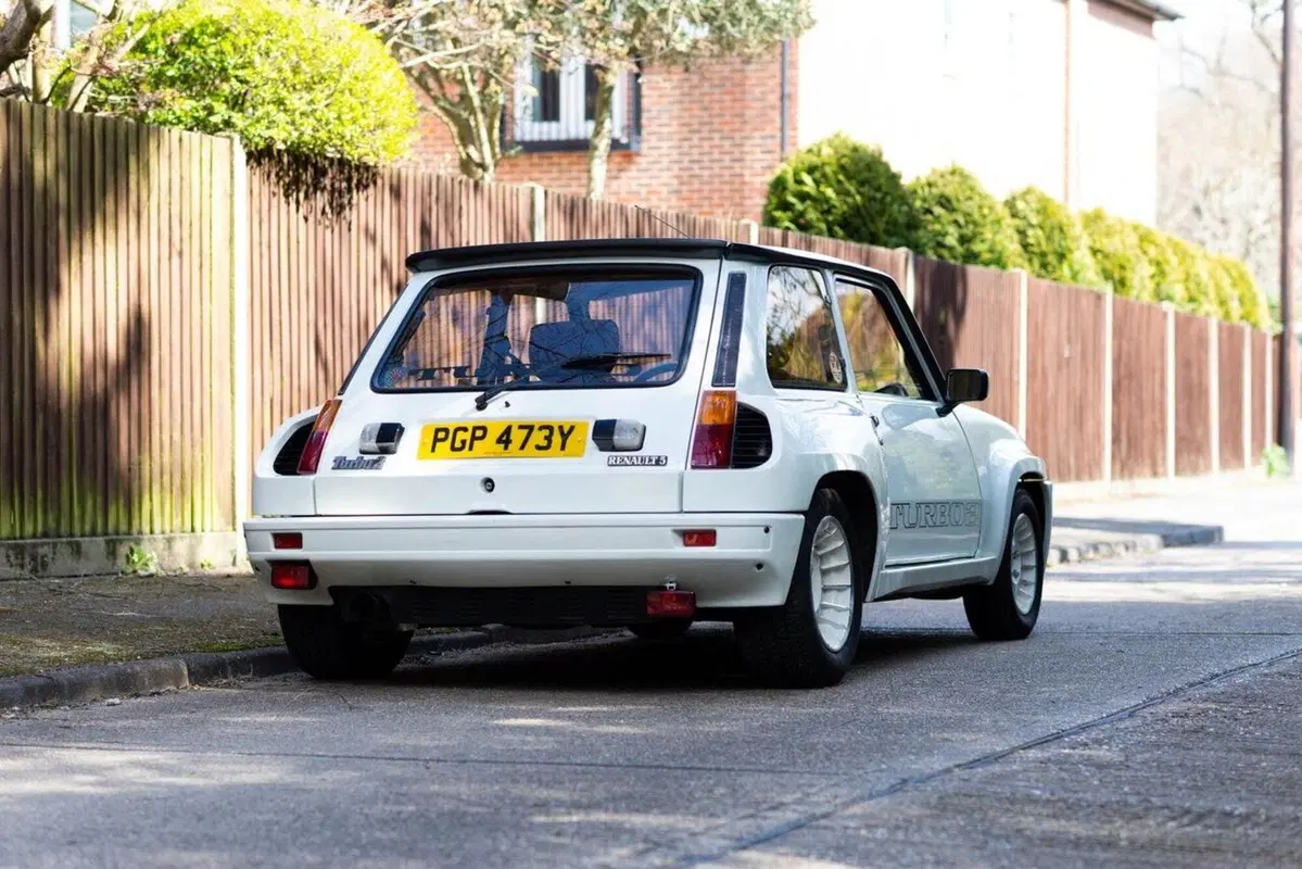All'asta Renault 5 Turbo 2 del 1983, a quanto arriverà? (3)