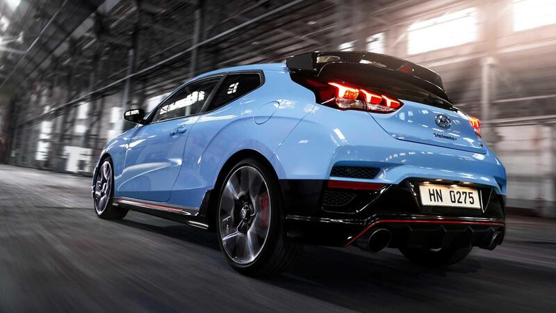 Il posteriore della Hyundai Veloster N 2020