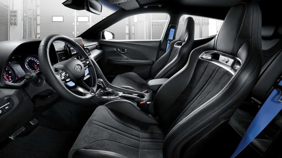 Hyundai Veloster N 2020: più grinta con il nuovo cambio DCT a 8 rapporti (3)