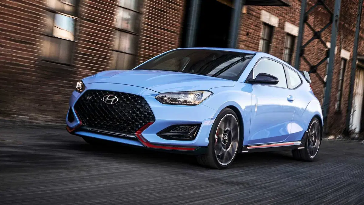 Hyundai Veloster N 2020: più grinta con il nuovo cambio DCT a 8 rapporti