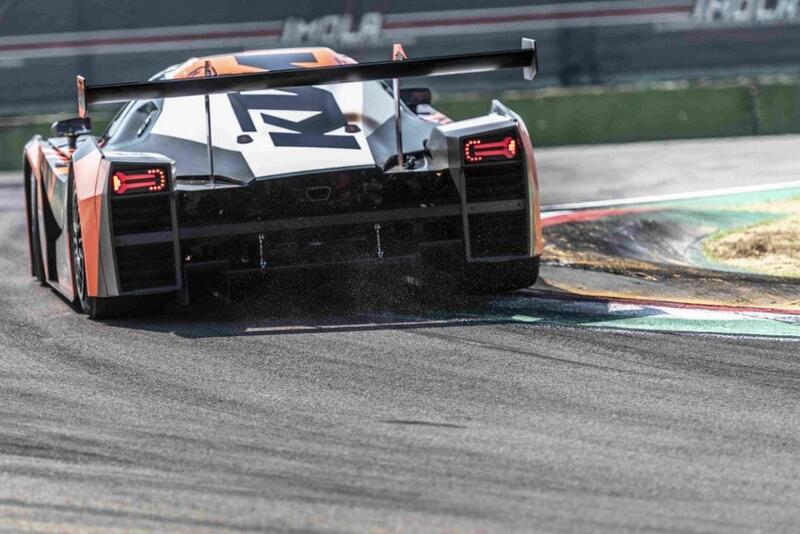 La KTM X-Bow GTX in azione