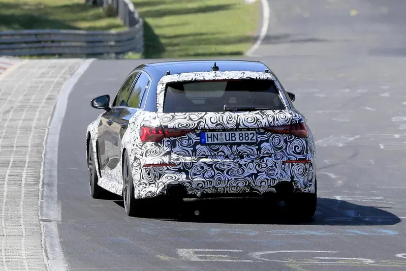 Il posteriore della nuova Audi RS3 Sportback