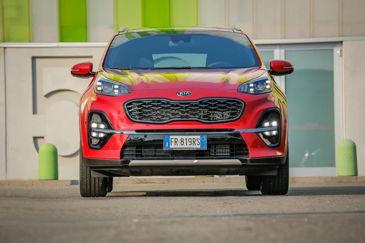 Kia Sportage 1.7 CRDI 2WD Active (3)